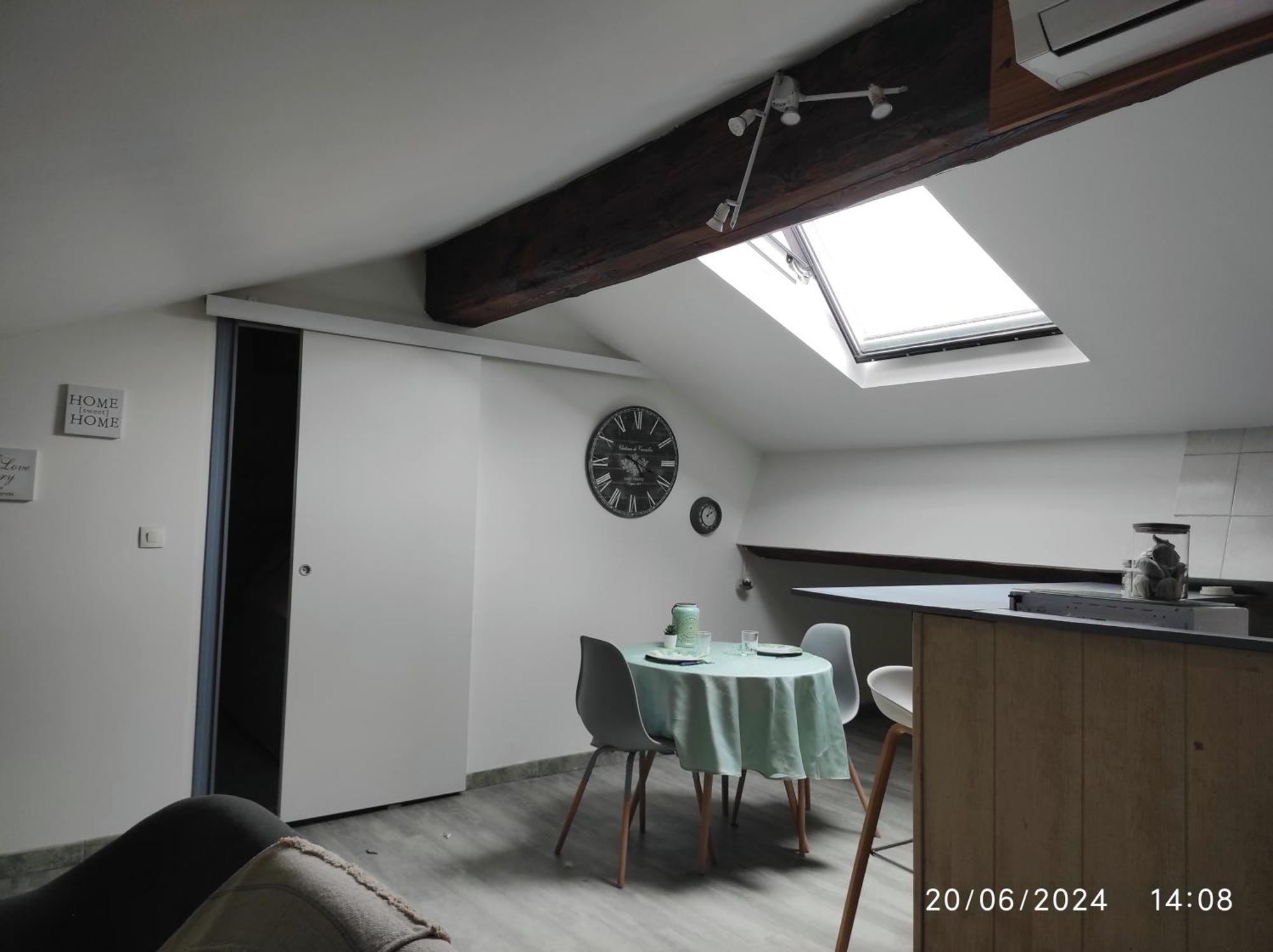 Sous Les Toits Apartment นาร์บอนน์ ภายนอก รูปภาพ